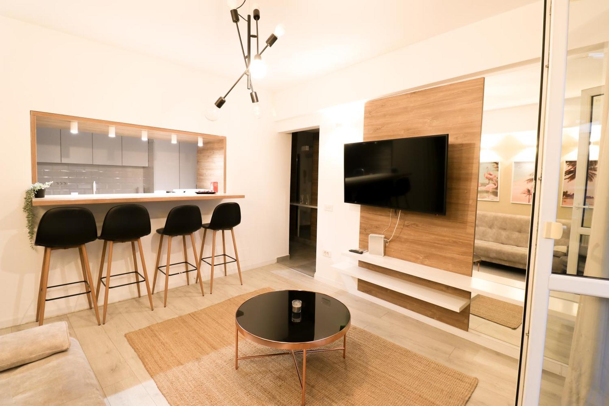 Piata Romana, Two Bedrooms Apartment Bucarest Esterno foto